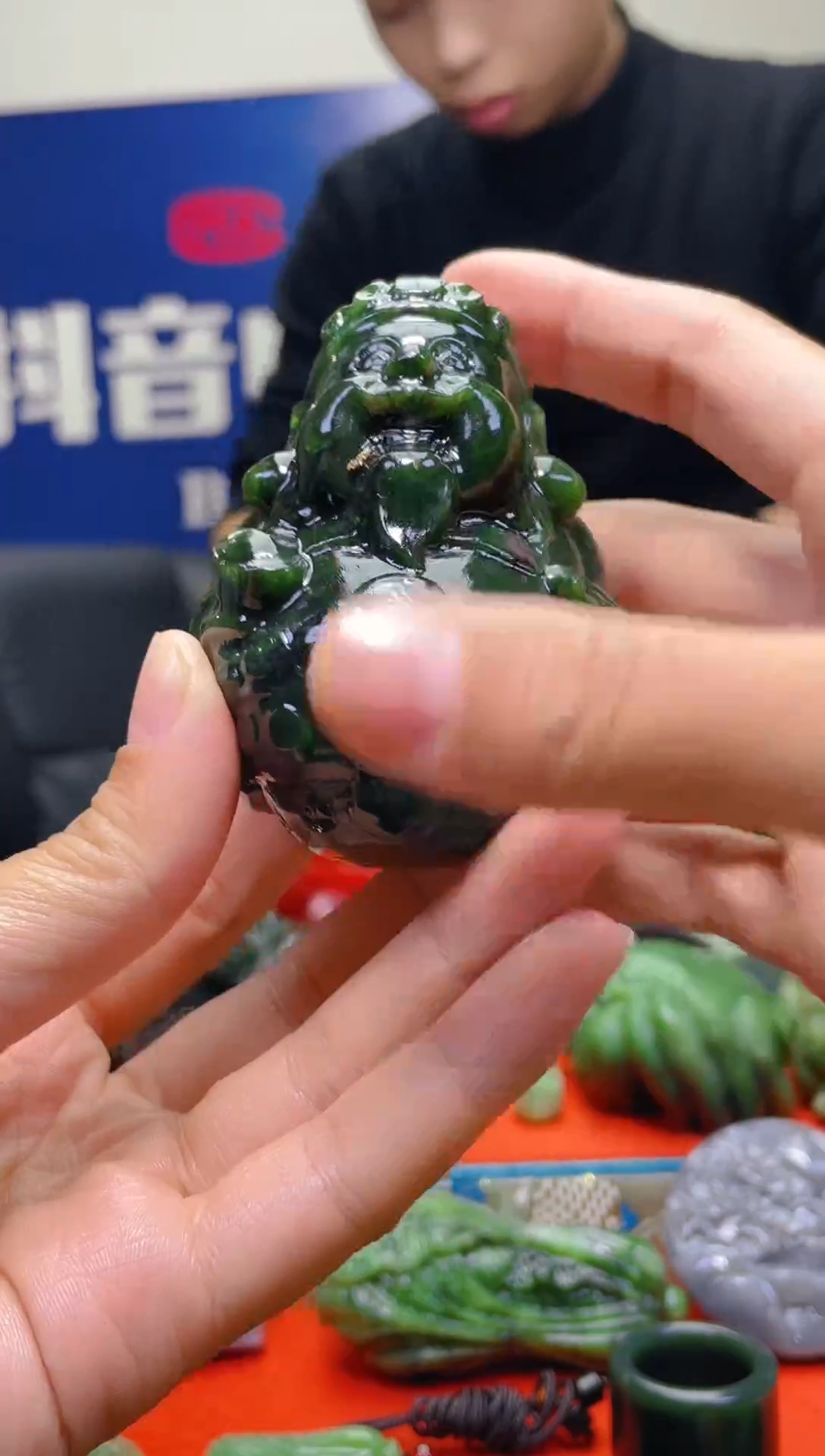 颈饰未镶嵌和田玉随机发货