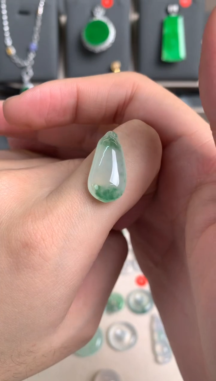 未镶嵌定制翡翠裸玉