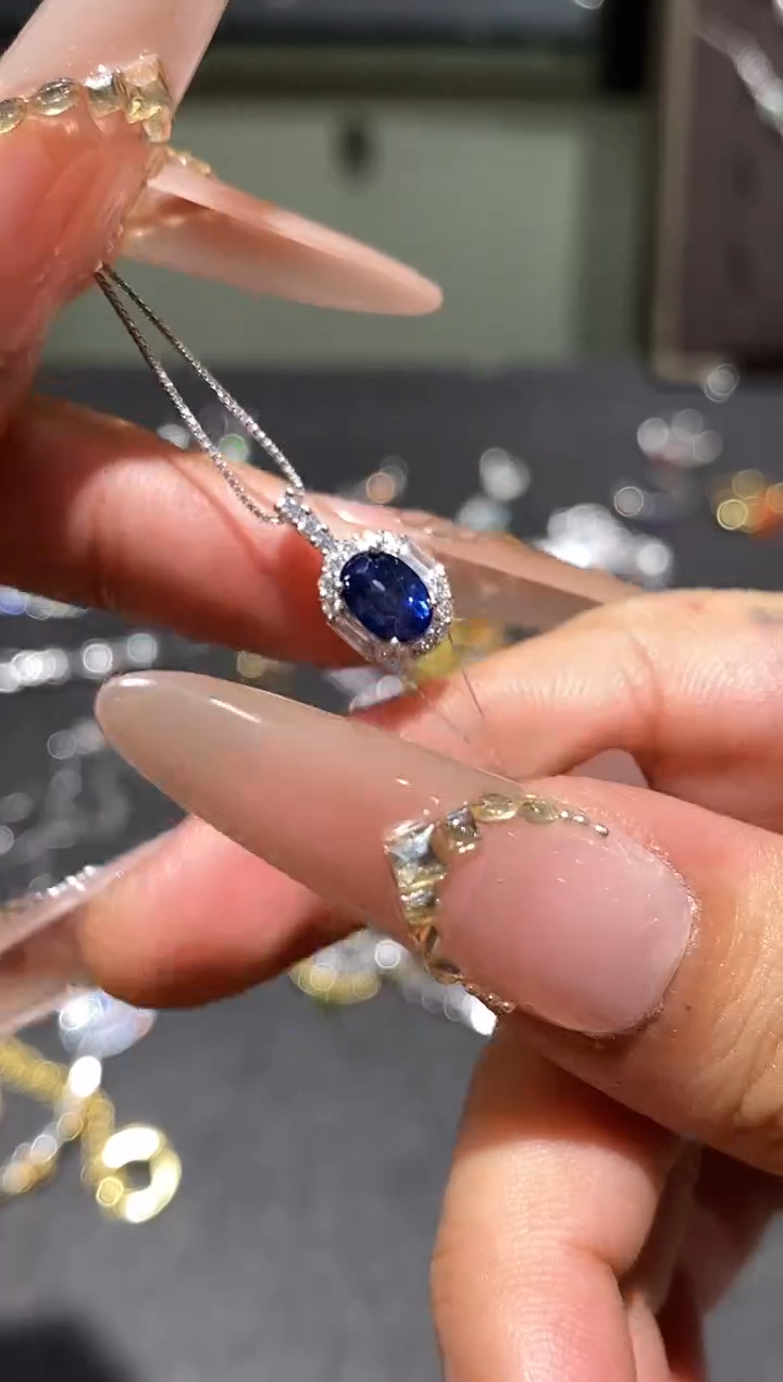 颈饰蓝宝石银S925镶嵌吊坠