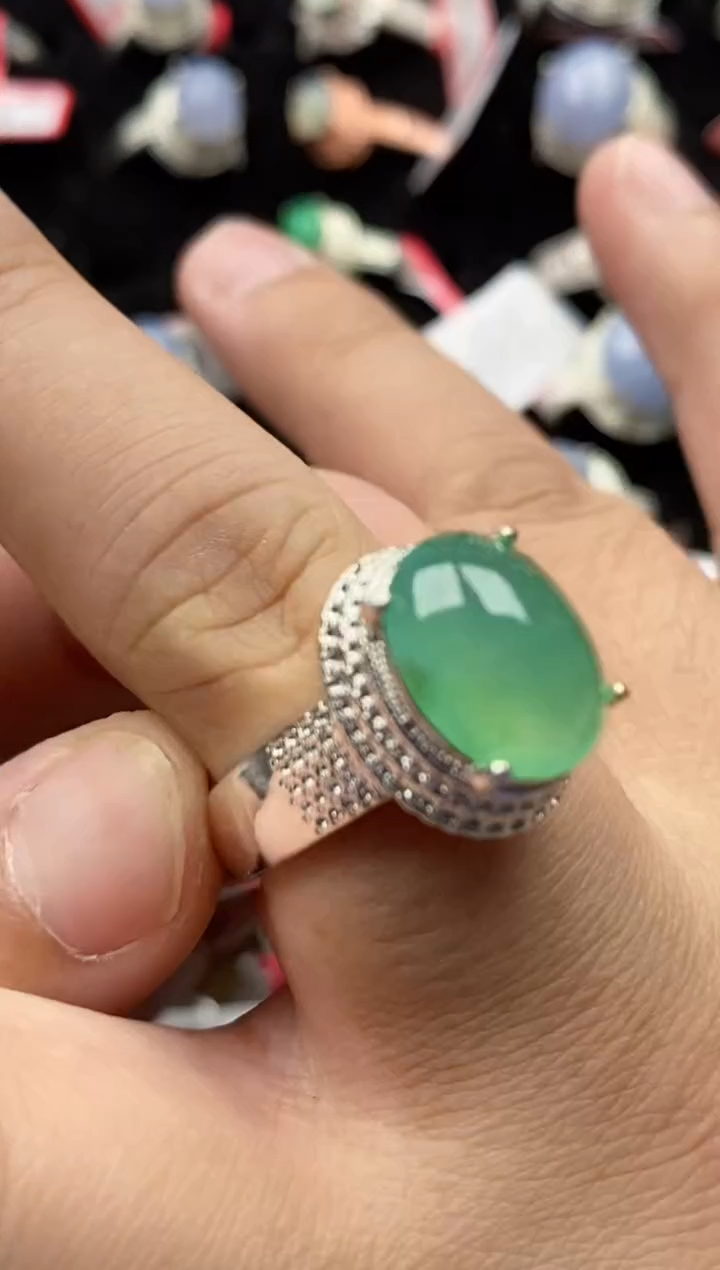 【闪购商品】翡翠戒指未镶嵌3333333334
