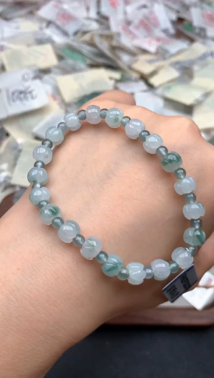 未镶嵌挂件翡翠一