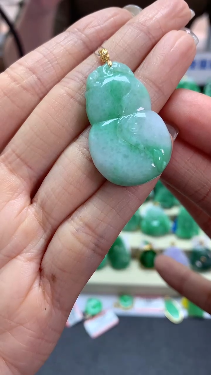 【闪购商品】翡翠吊坠(不含链)18K金镶嵌挂件