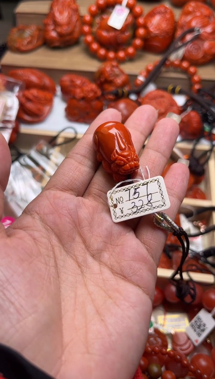 【闪购商品】南红玛瑙珠宝奇石未镶嵌757