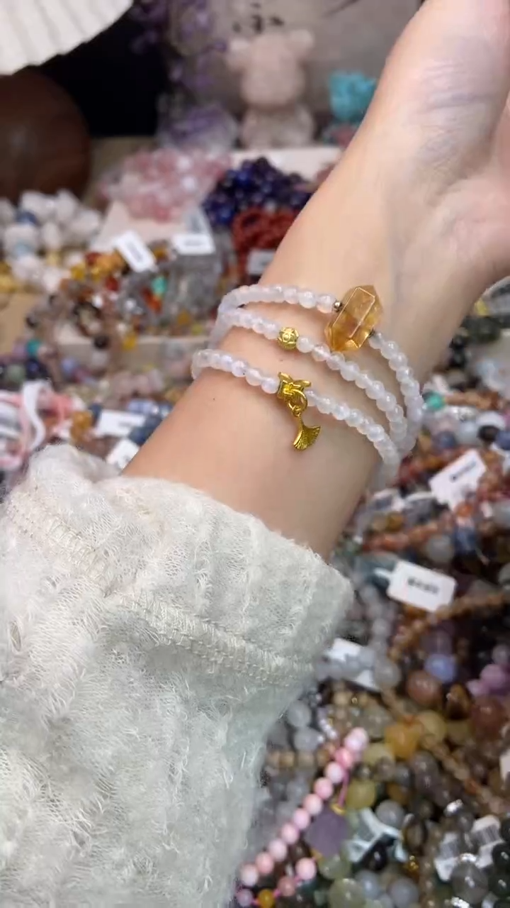 未镶嵌手链月光石380