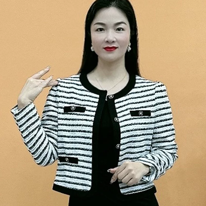 H8015秋季新款小香风条纹显瘦大码长袖薄款短外套女装上衣外套