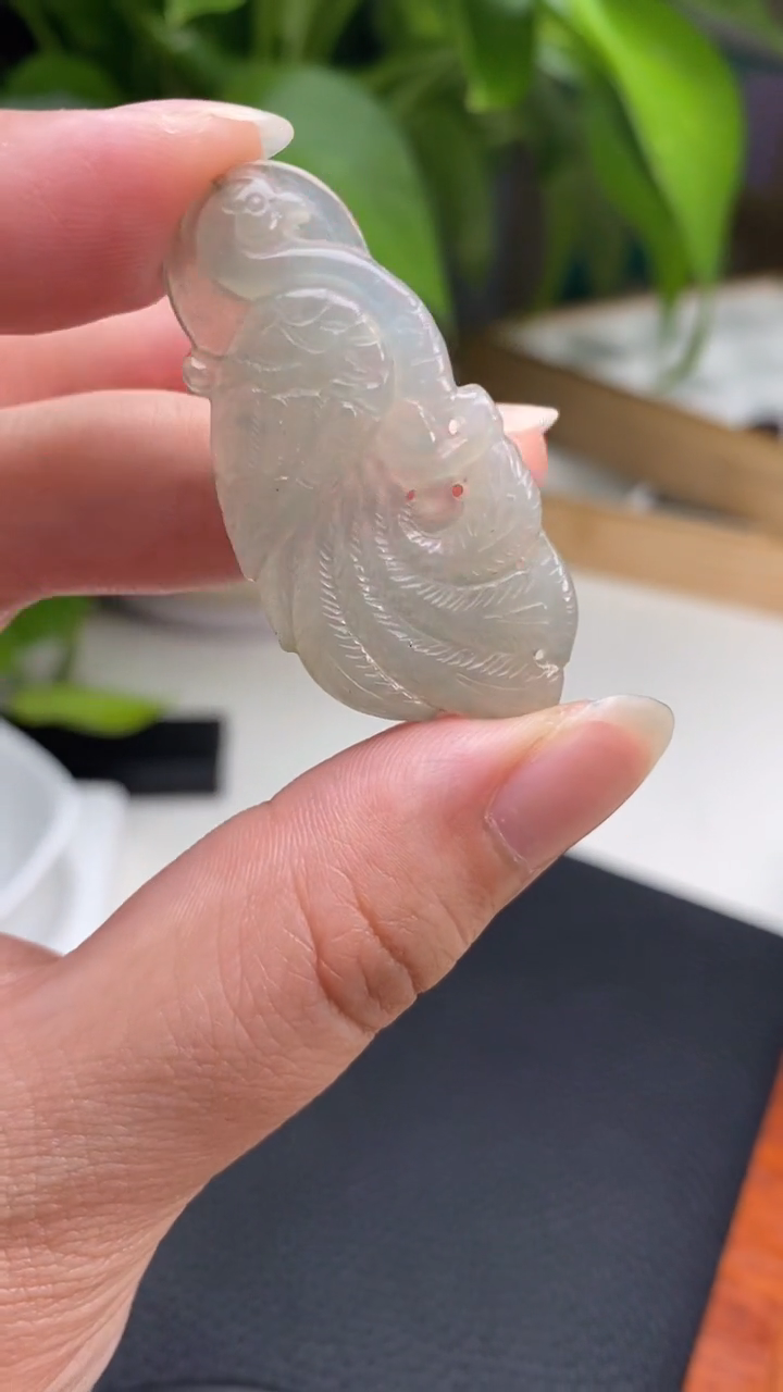 【闪购商品】翡翠挂件未镶嵌孔雀