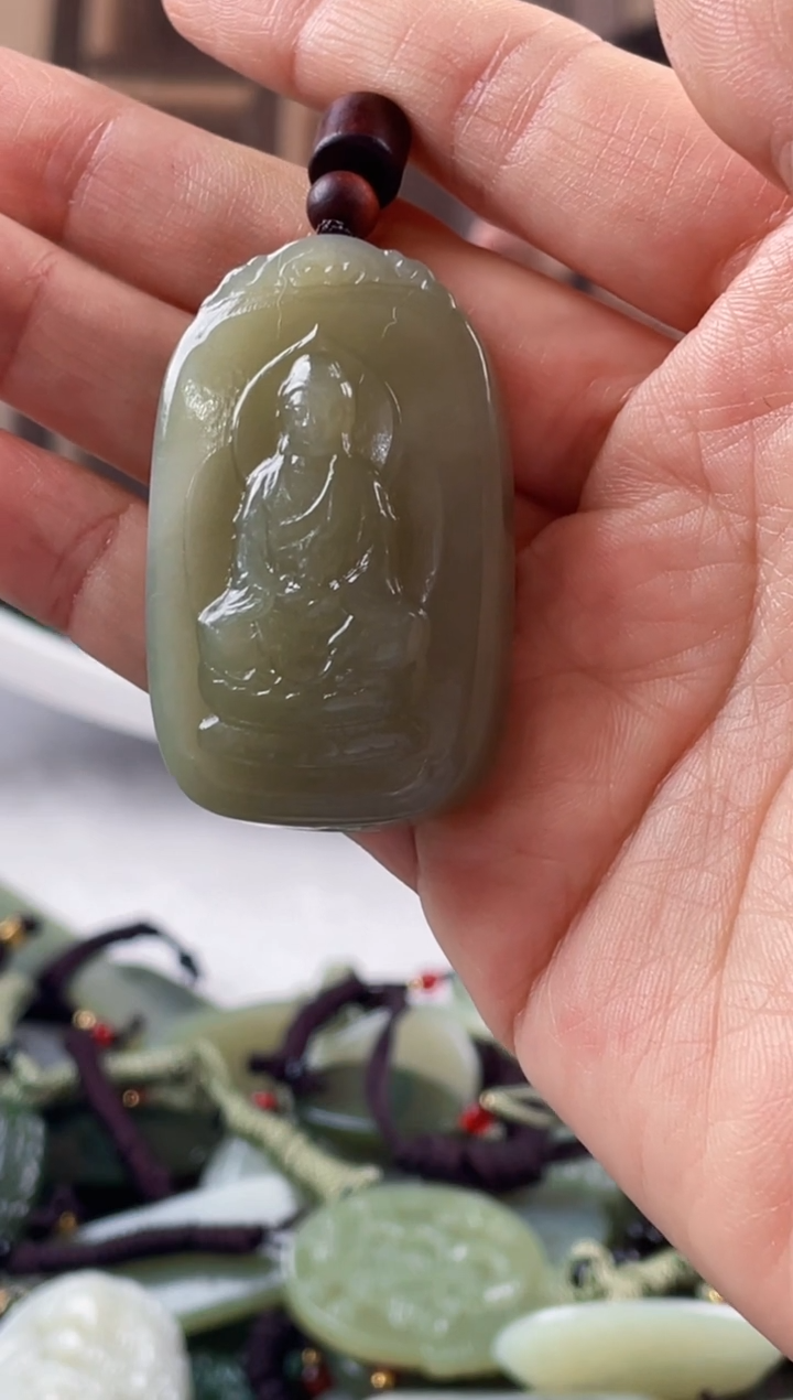 颈饰未镶嵌和田玉拍一发一