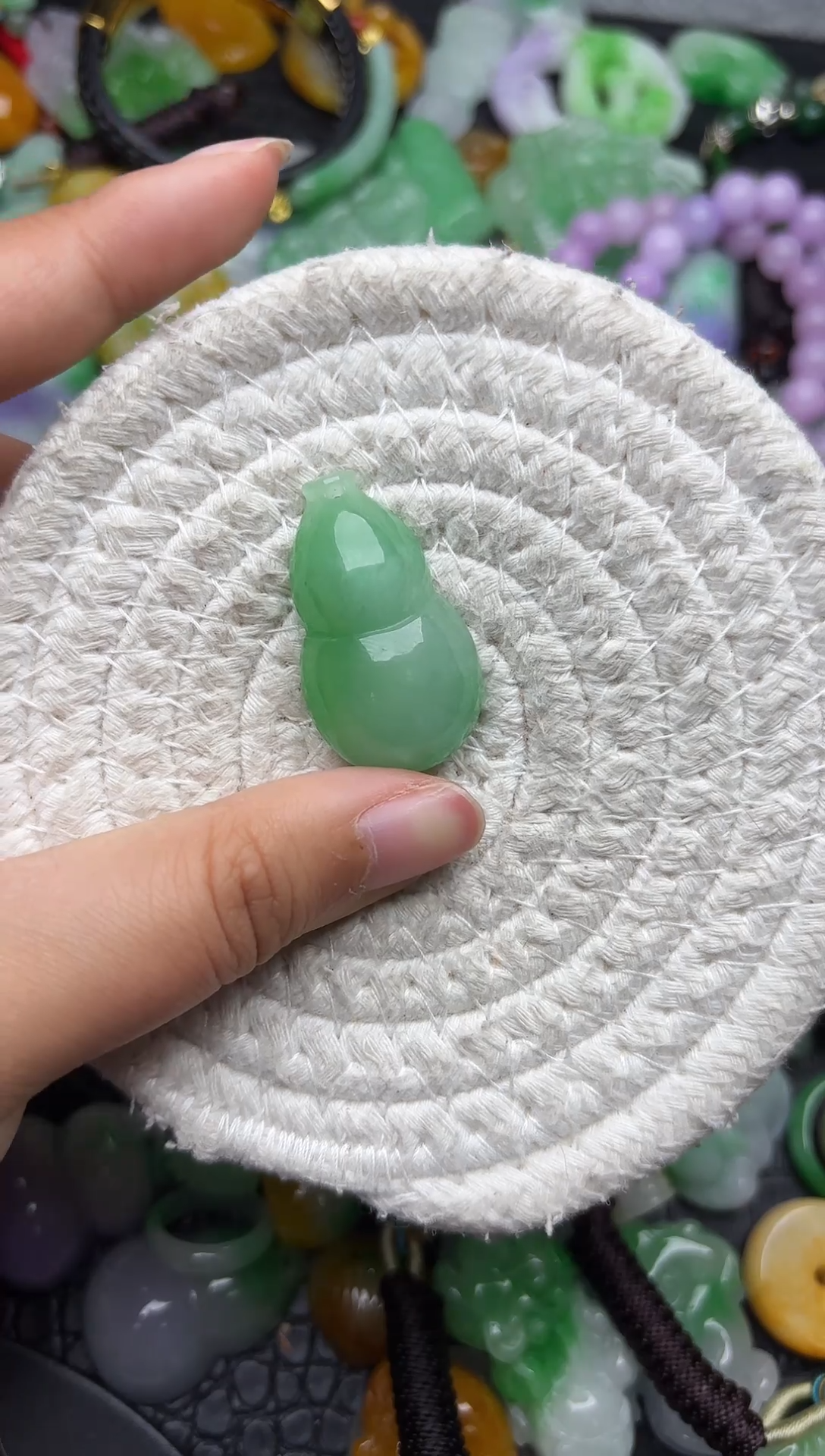 颈饰未镶嵌翡翠缅甸翡翠吊坠