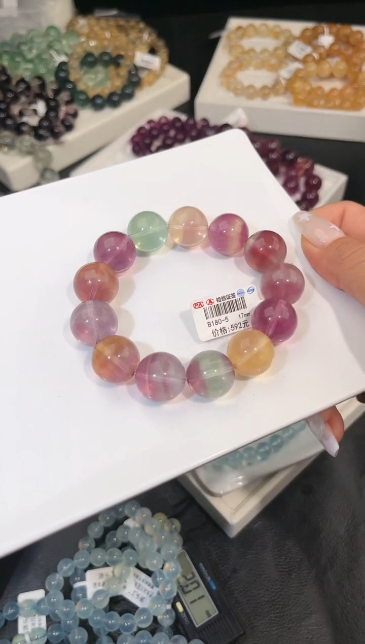 手链未镶嵌萤石多样性发一彩萤石17mm