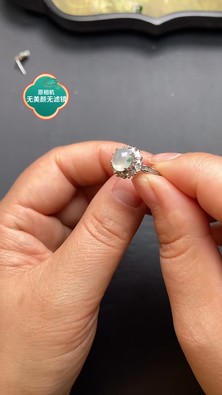 【闪购商品】翡翠颈饰银S925镶嵌新号福利