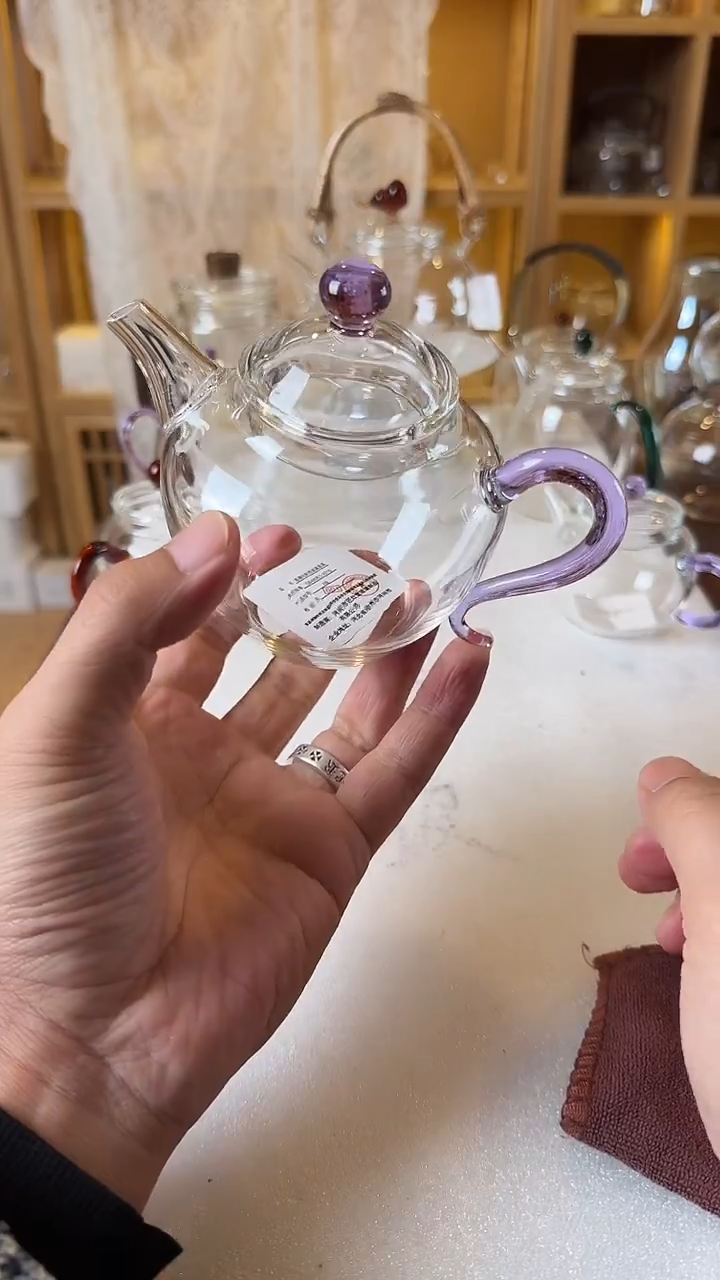 苹果壶紫。。。。。。。。