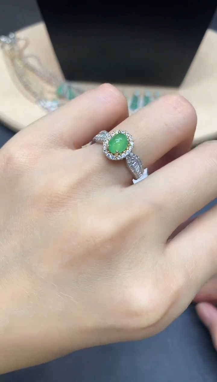 【闪购商品】翡翠戒指银S925镶嵌蛋面【多样性发其一】