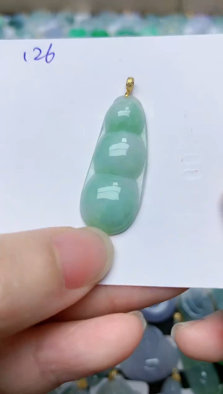 【闪购商品】翡翠颈饰18K金镶嵌天然翡翠A货    