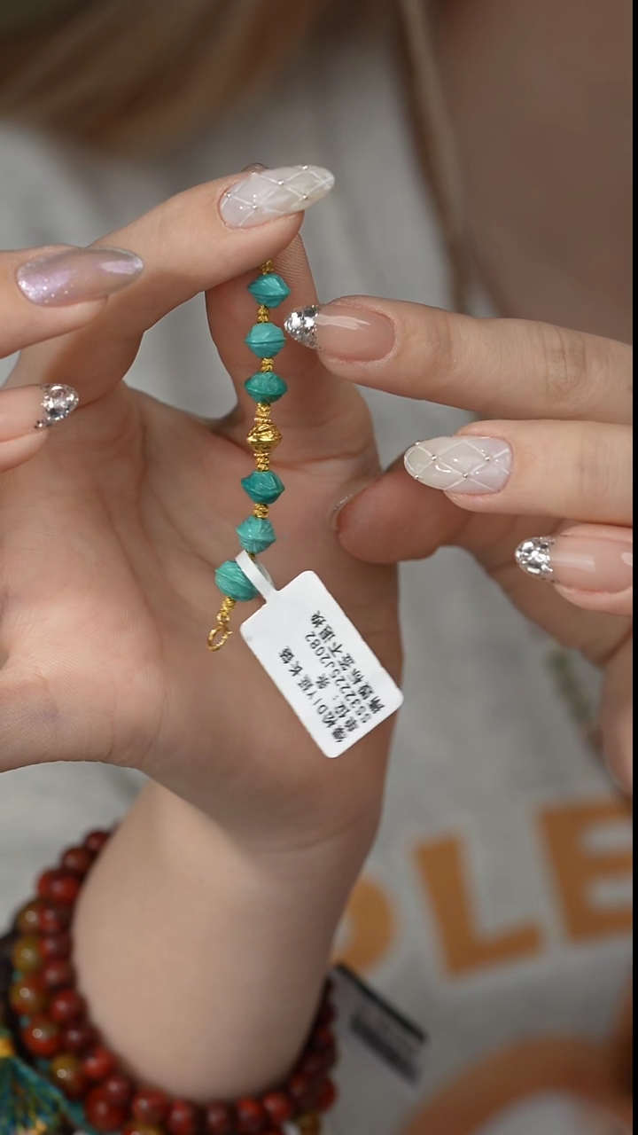 【闪购商品】绿松石延长链18K金镶嵌A15（多样性发一件）