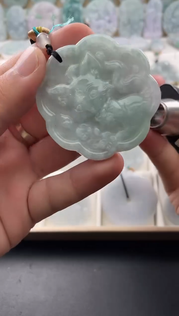 颈饰未镶嵌翡翠25/10/23/.137