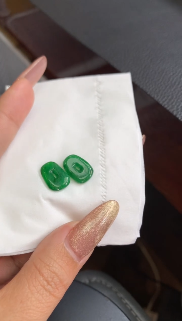 【闪购商品】定制翡翠未镶嵌翡翠