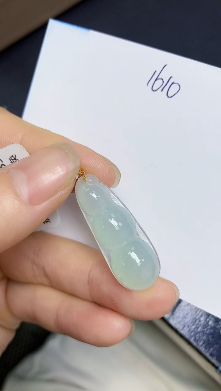 翡翠18K金镶嵌颈饰 天然翡翠A货