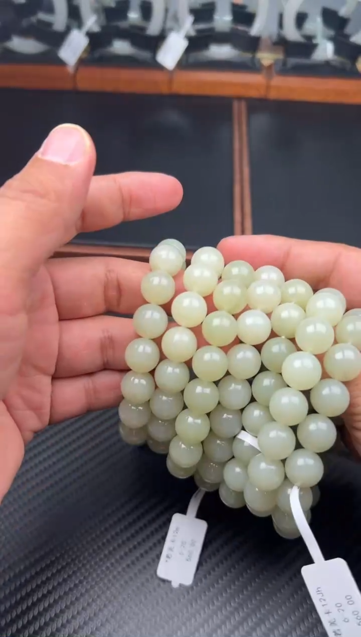 未镶嵌手串和田玉若羌微色差卡12多样性发货拍一发一H