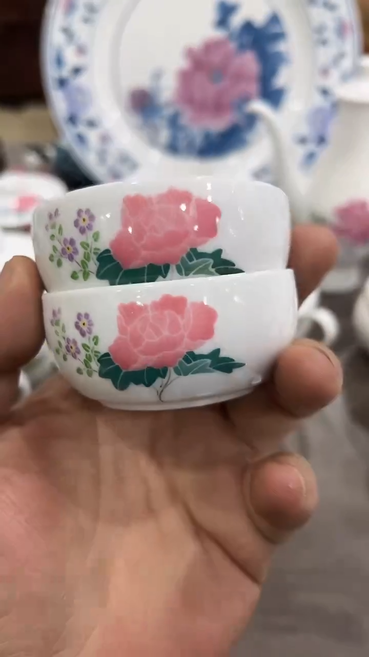 2个湖南醴陵釉下五彩陶瓷