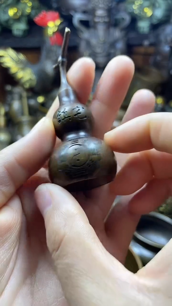 闪购链接，点击下单，有运费险，铜摆件