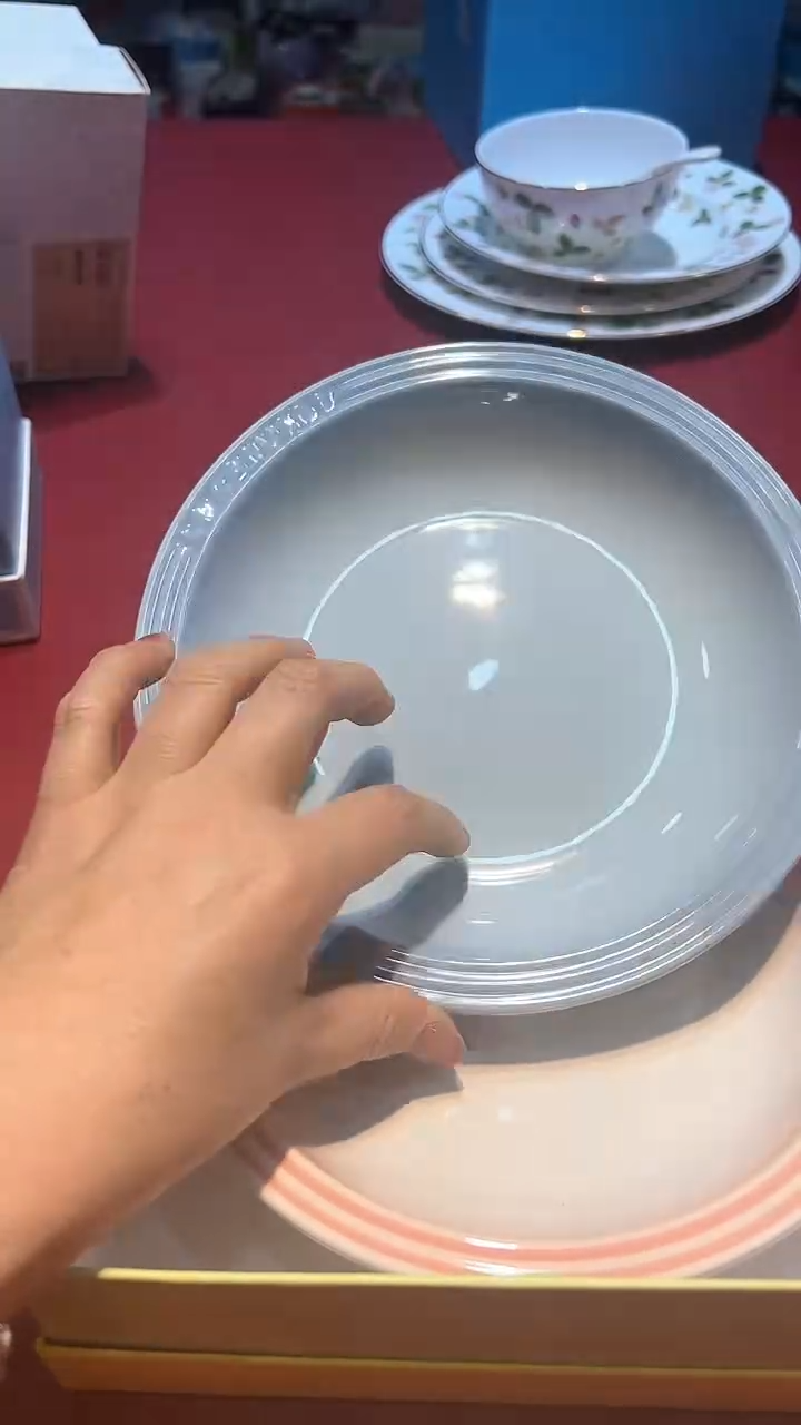 【闪购商品】瓷片锅碗瓢盆一件不剩