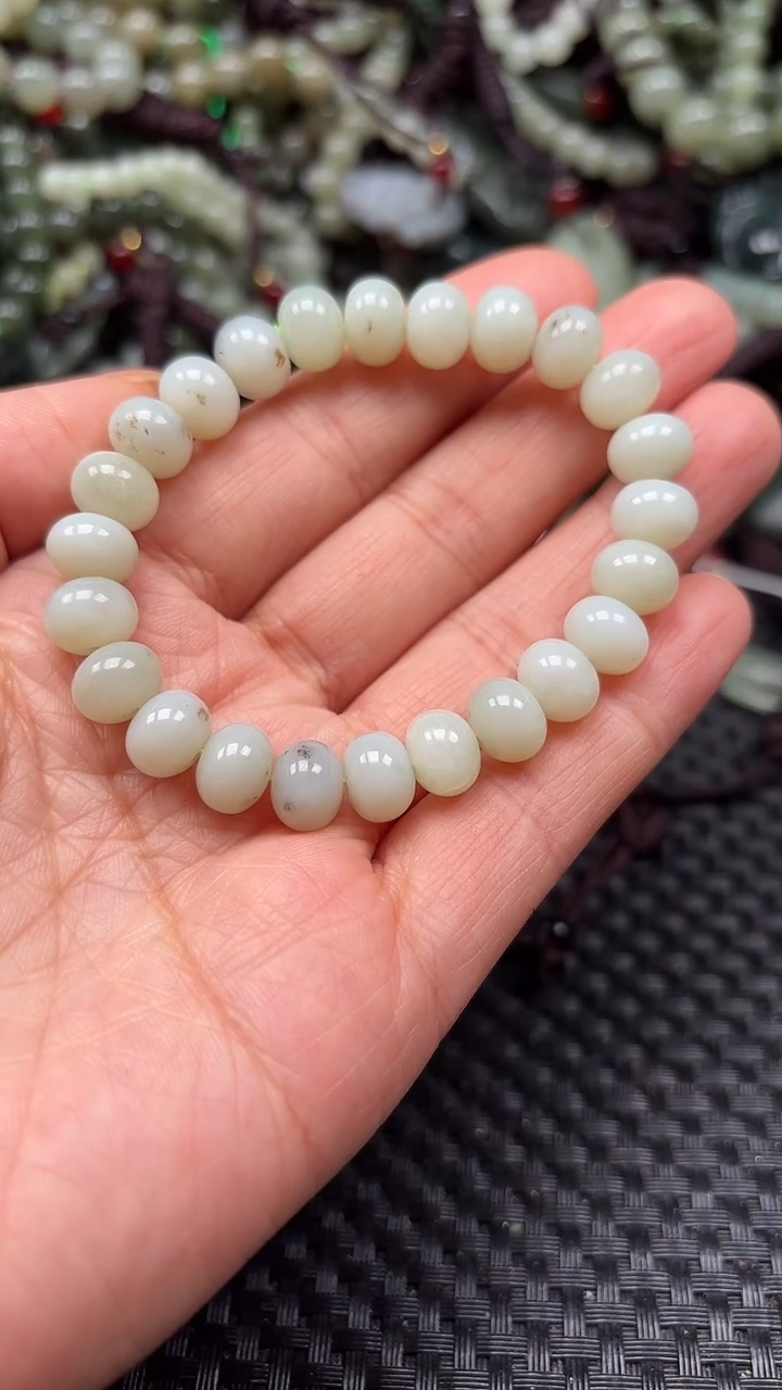 【闪购商品】和田玉颈饰未镶嵌1