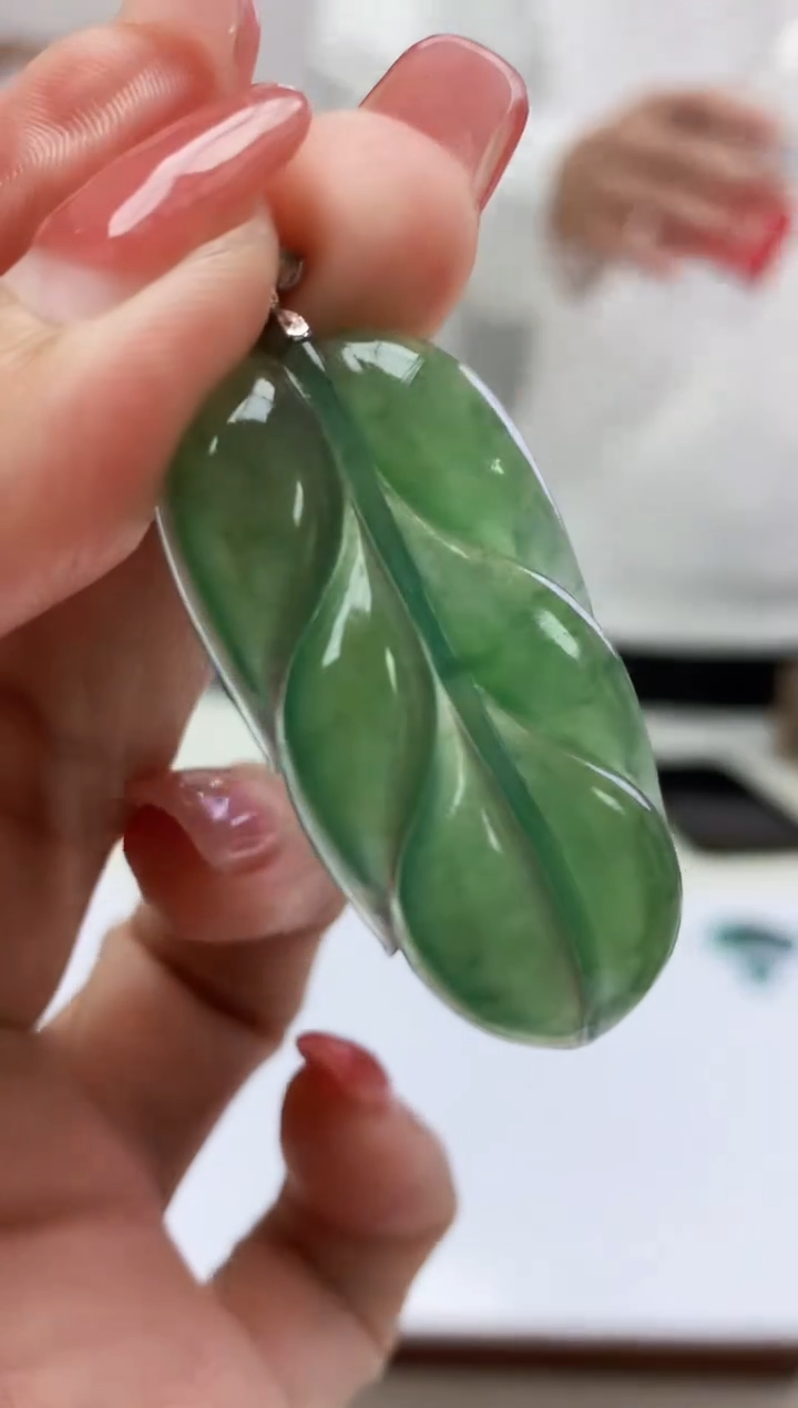 定制翡翠未镶嵌003xm-毛货叶子30赠金扣