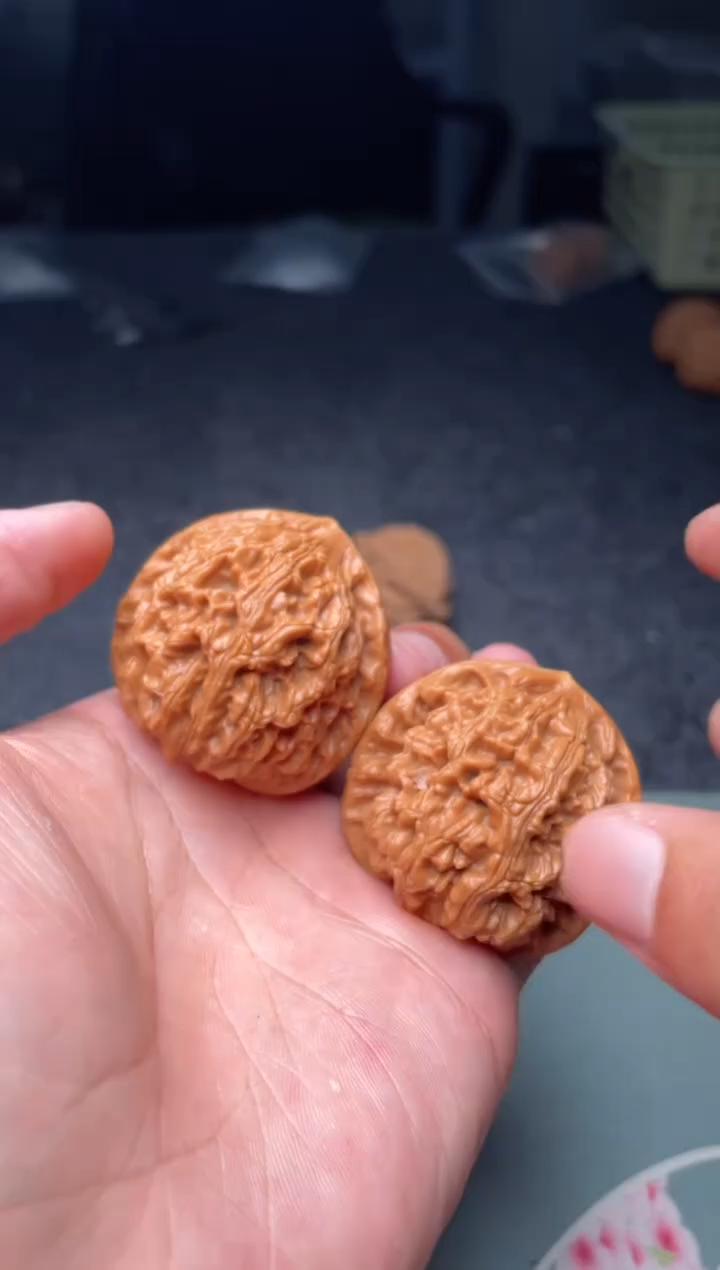 把件文玩核桃a280  水龙纹    41尺