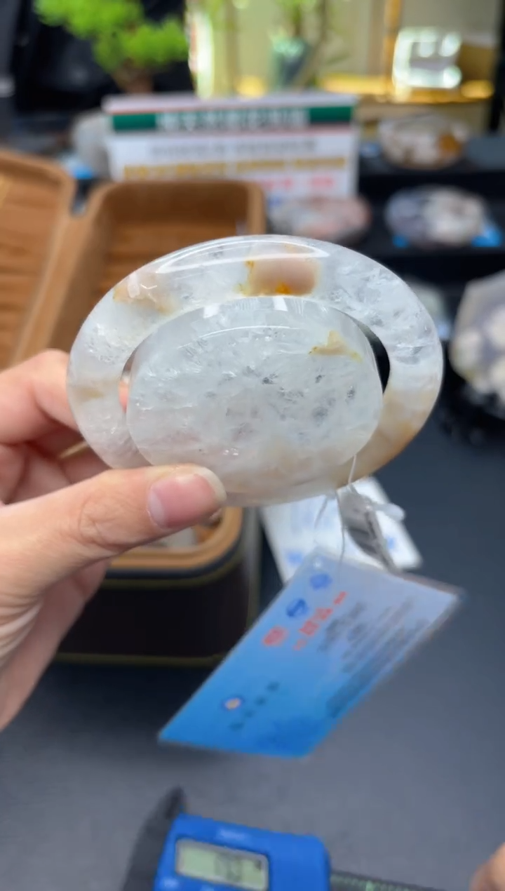 【闪购商品】石英质玉手镯未镶嵌C108(56圈赠送镯心)