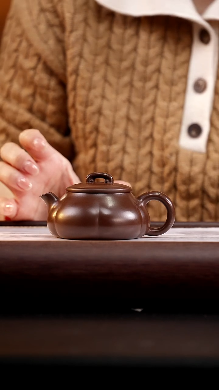 茶壶紫砂底槽清如愿