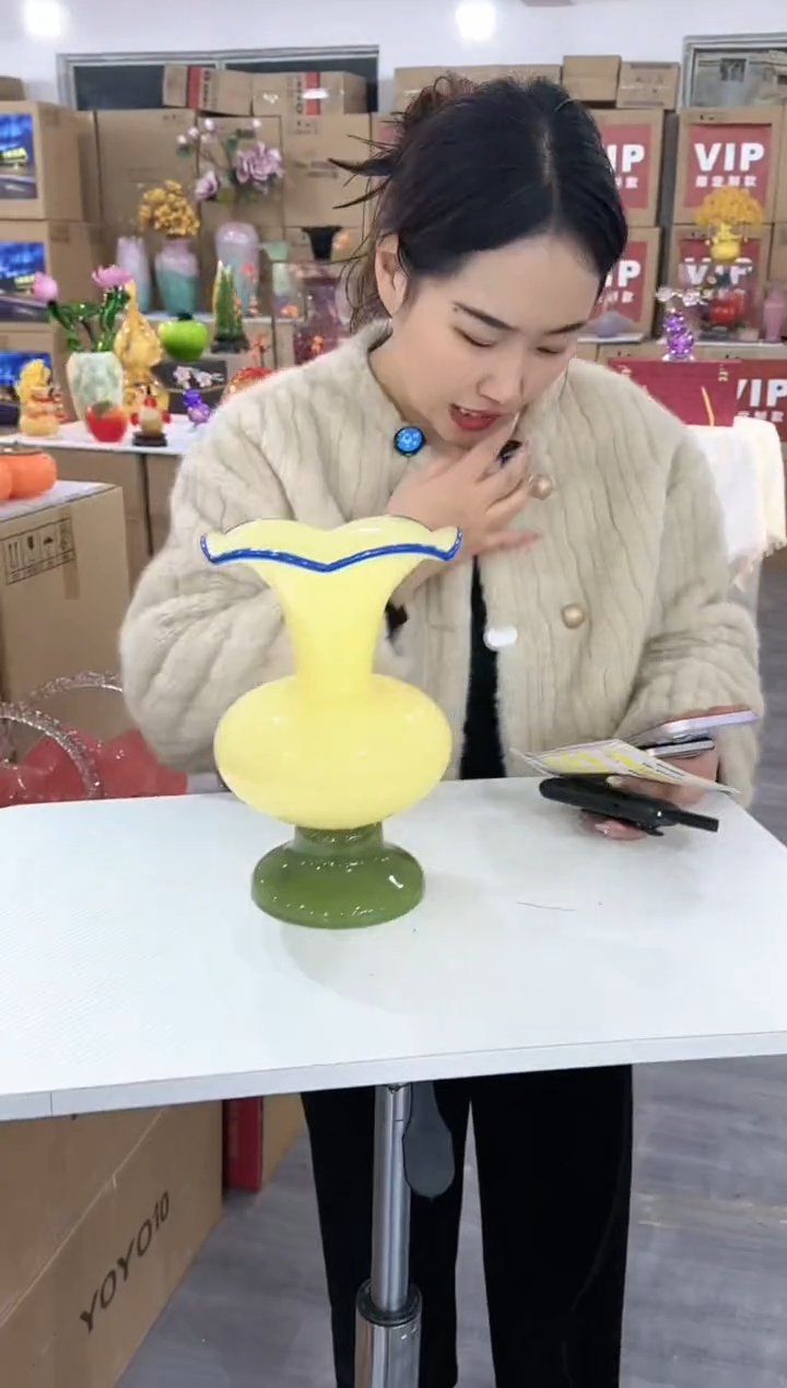 【闪购商品】琉璃昕洋花器E-品39