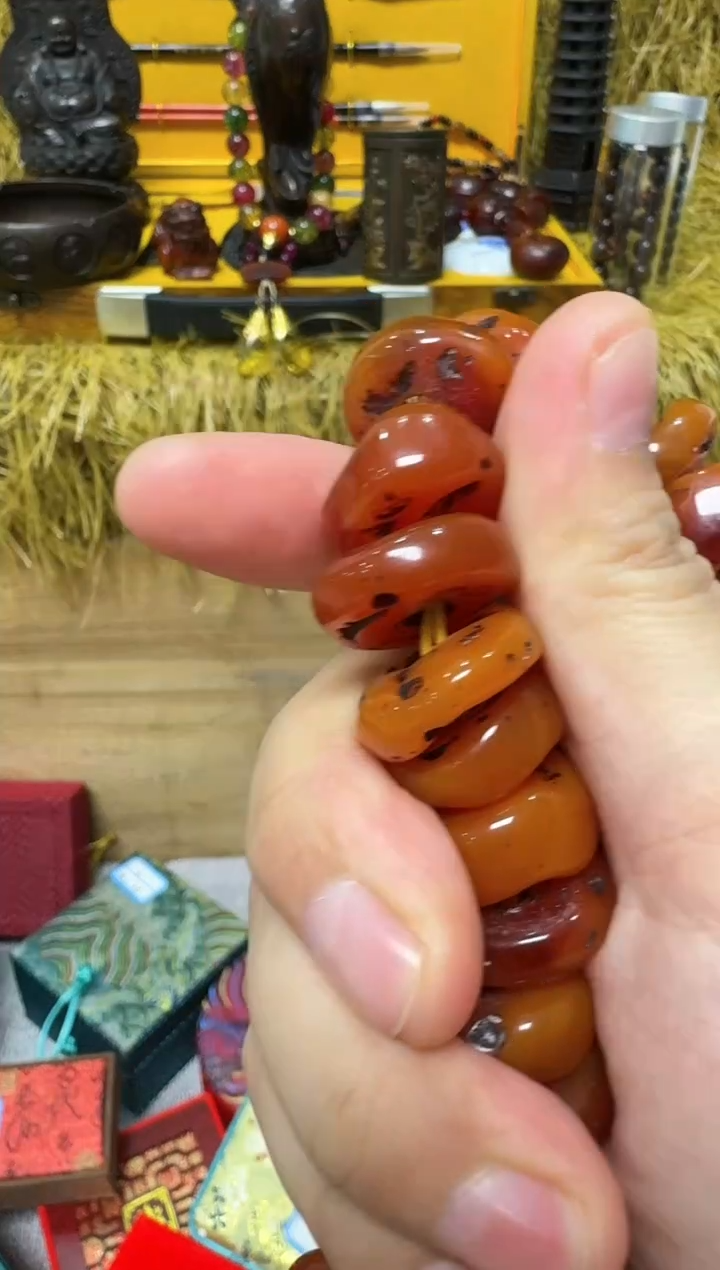 【闪购商品】蜜蜡颈饰未镶嵌专属链接