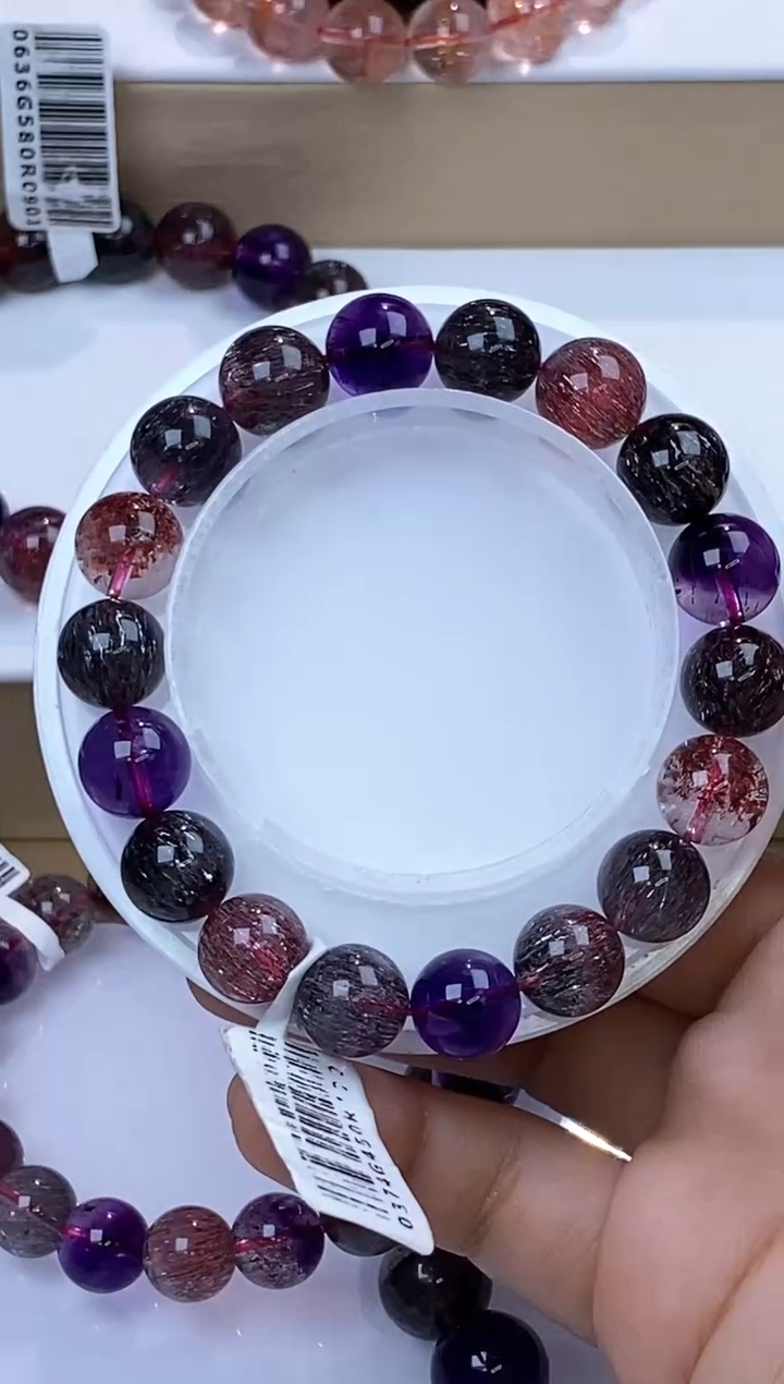 【闪购商品】水晶手链未镶嵌黑加仑超七10m+