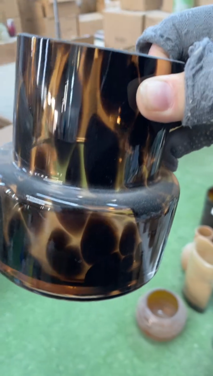 【闪购商品】玻璃135 M1