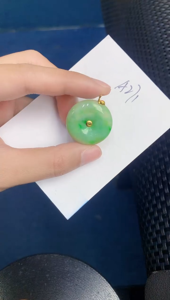 【闪购商品】翡翠颈饰18K金镶嵌000000000