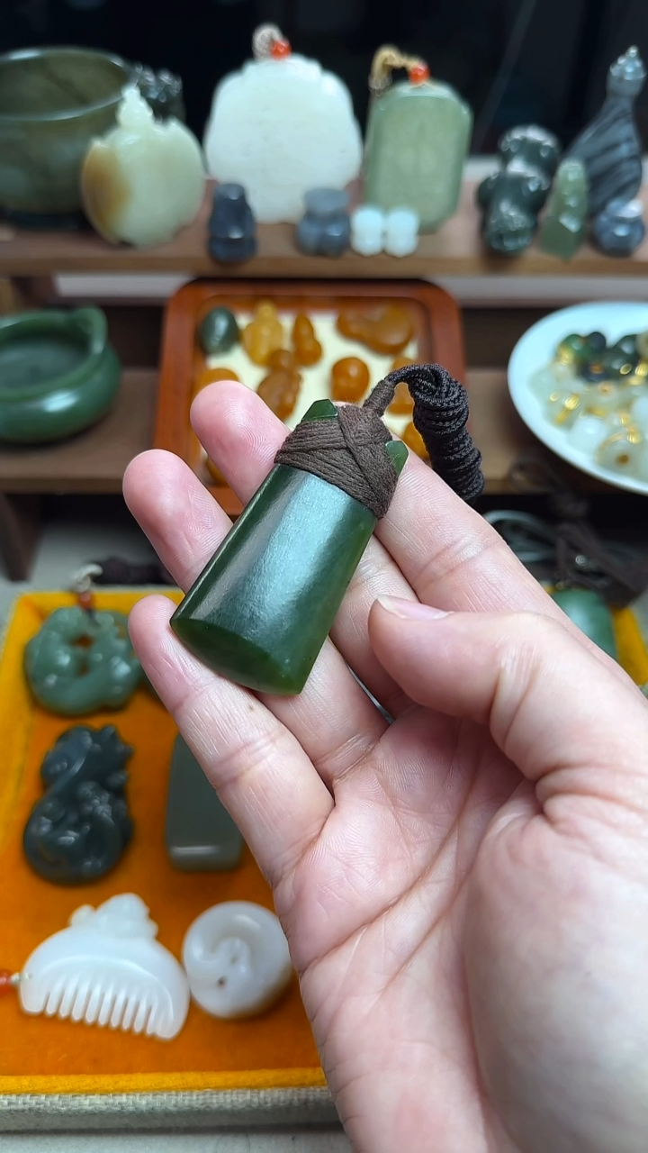 【闪购商品】和田玉吊坠(不含链)未镶嵌无事牌苏工