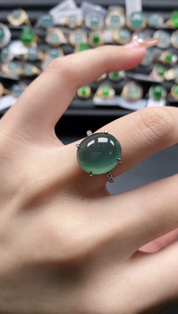 【闪购商品】翡翠戒指银S925镶嵌111111