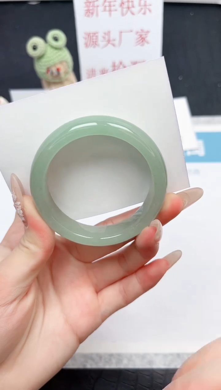 【闪购商品】石英质玉手镯未镶嵌244-50.8