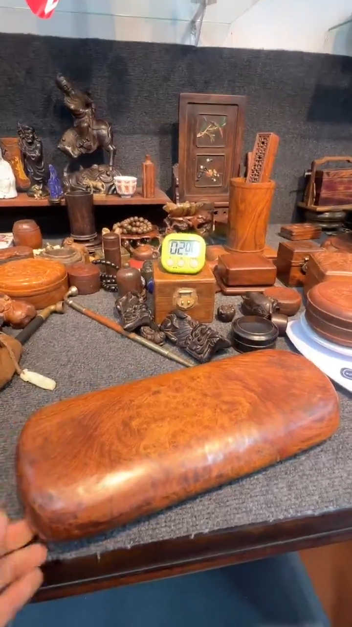 【闪购商品】贡木枕头1个非常漂亮