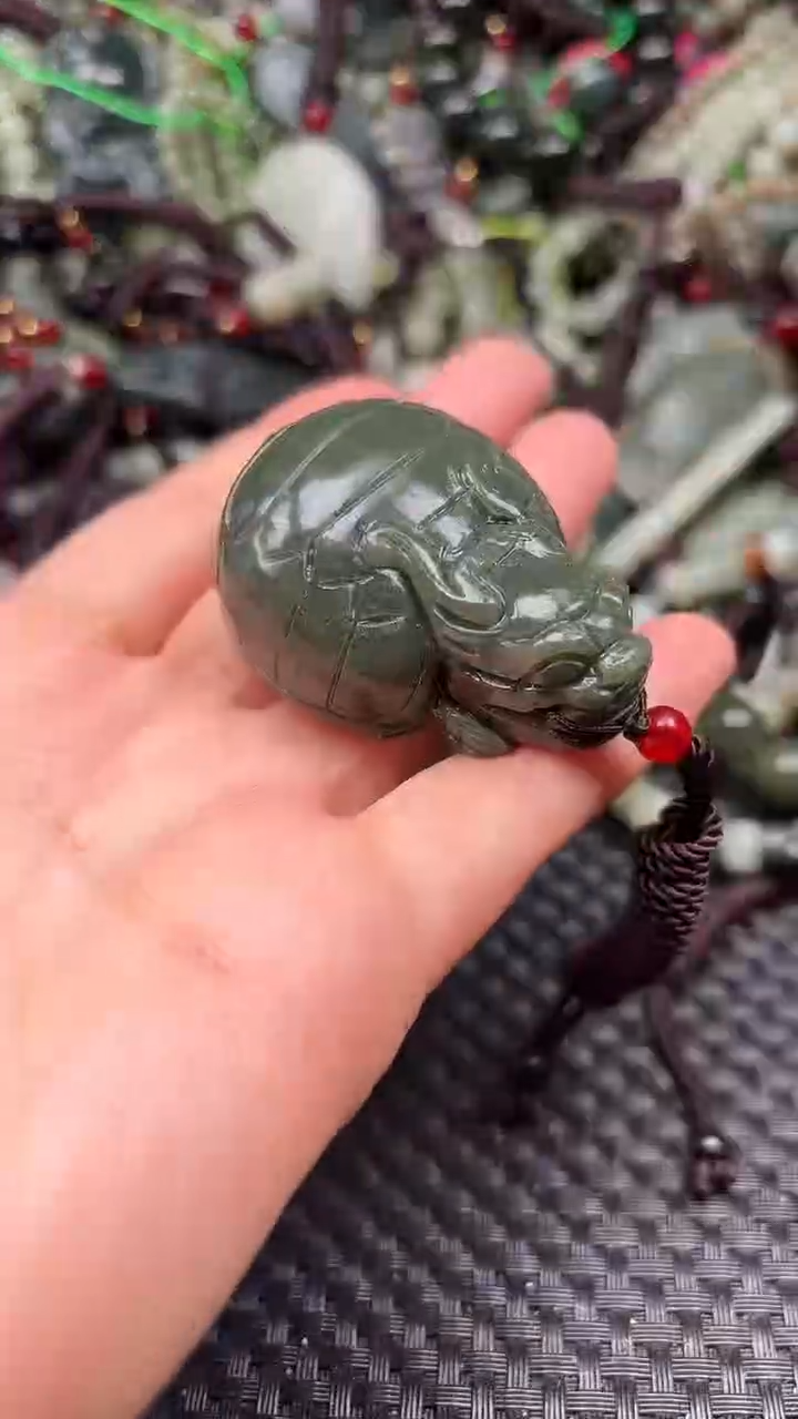 【闪购商品】和田玉颈饰未镶嵌.