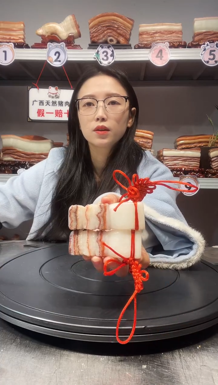 【闪购商品】天然石材柳州猪肉石