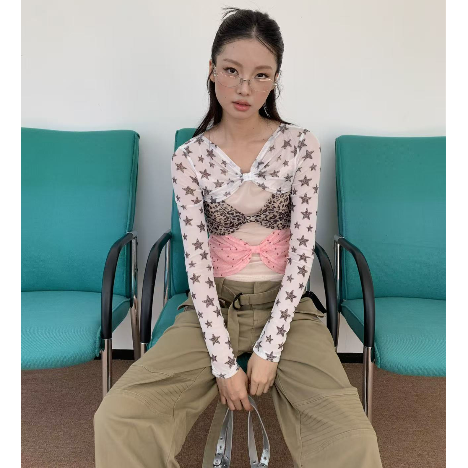 QYao Girls豹纹星星拼接网纱蝴蝶结显瘦个性百搭蕾丝长袖T恤上衣