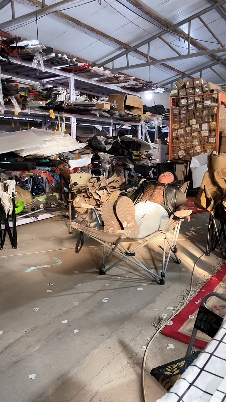 铁瑕疵不售后椅子 4