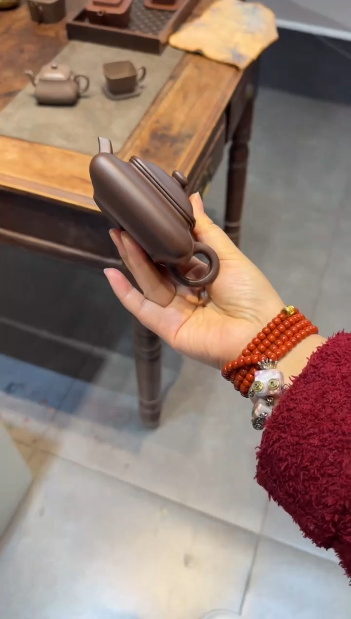 茶壶紫砂小**?寒灰老人 小