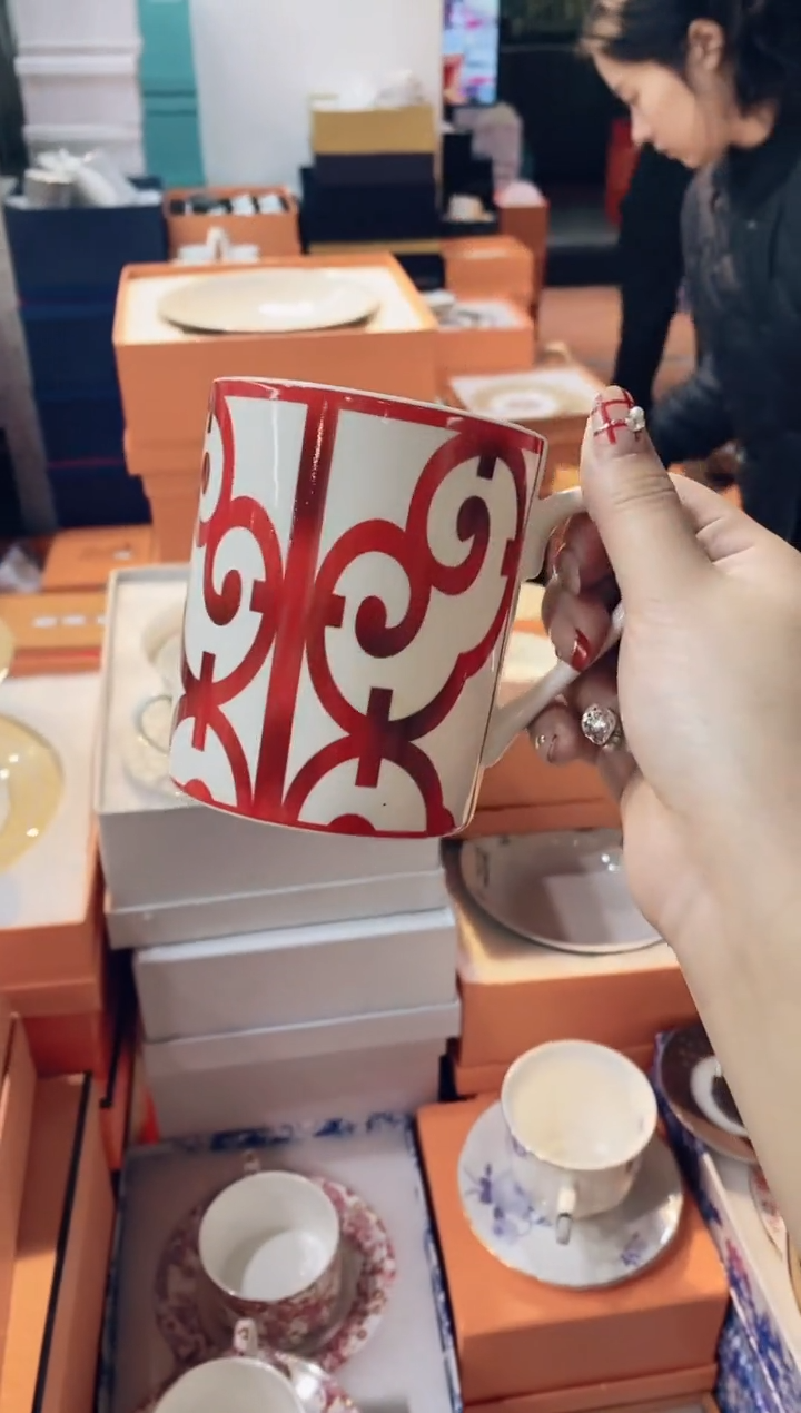 【闪购商品】杯鸿辉家品牌瓷器，京东包邮！