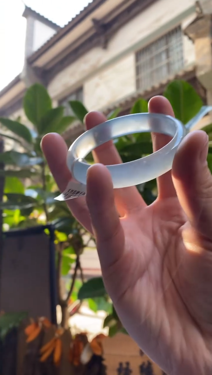 【闪购商品】翡翠手镯未镶嵌58圈