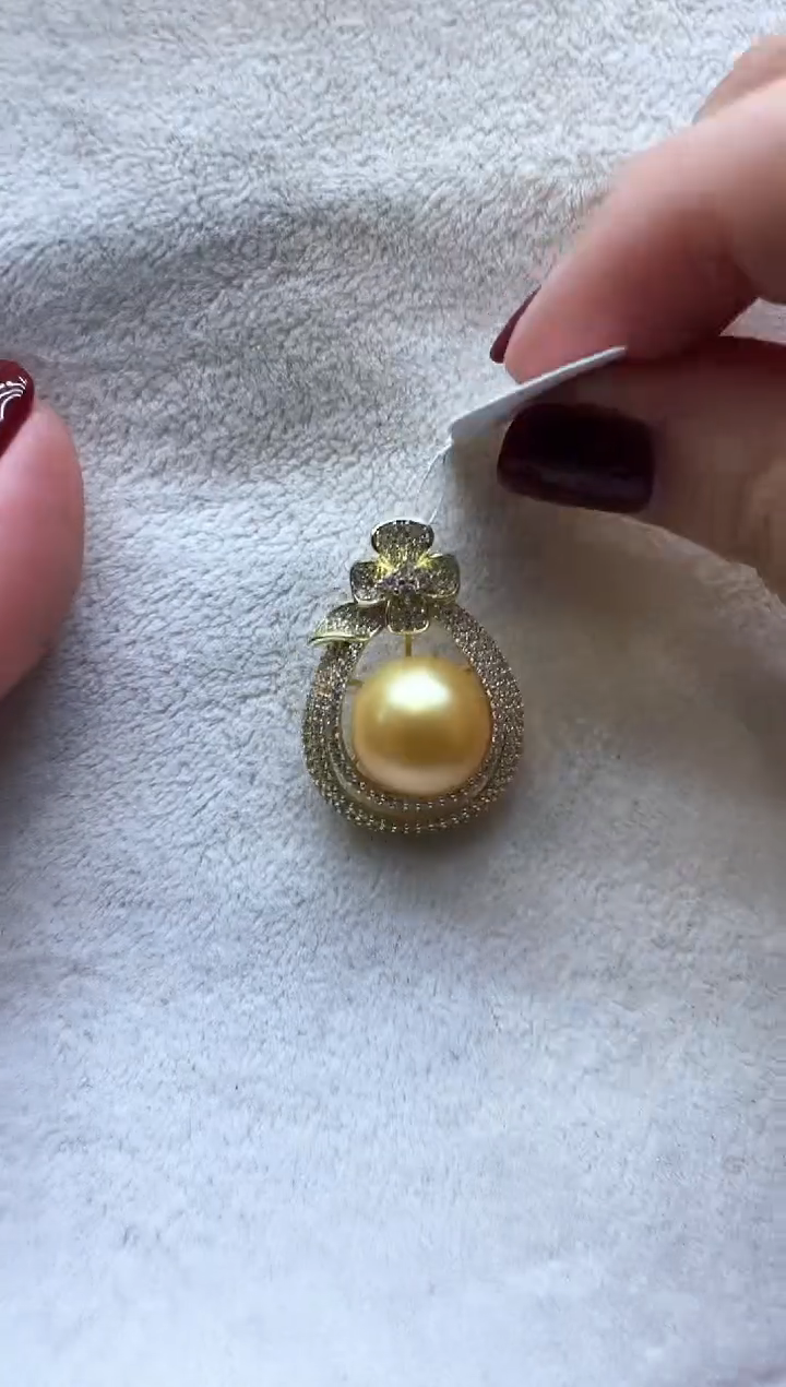 【闪购商品】海水珍珠颈饰银S925镶嵌金珠吊坠