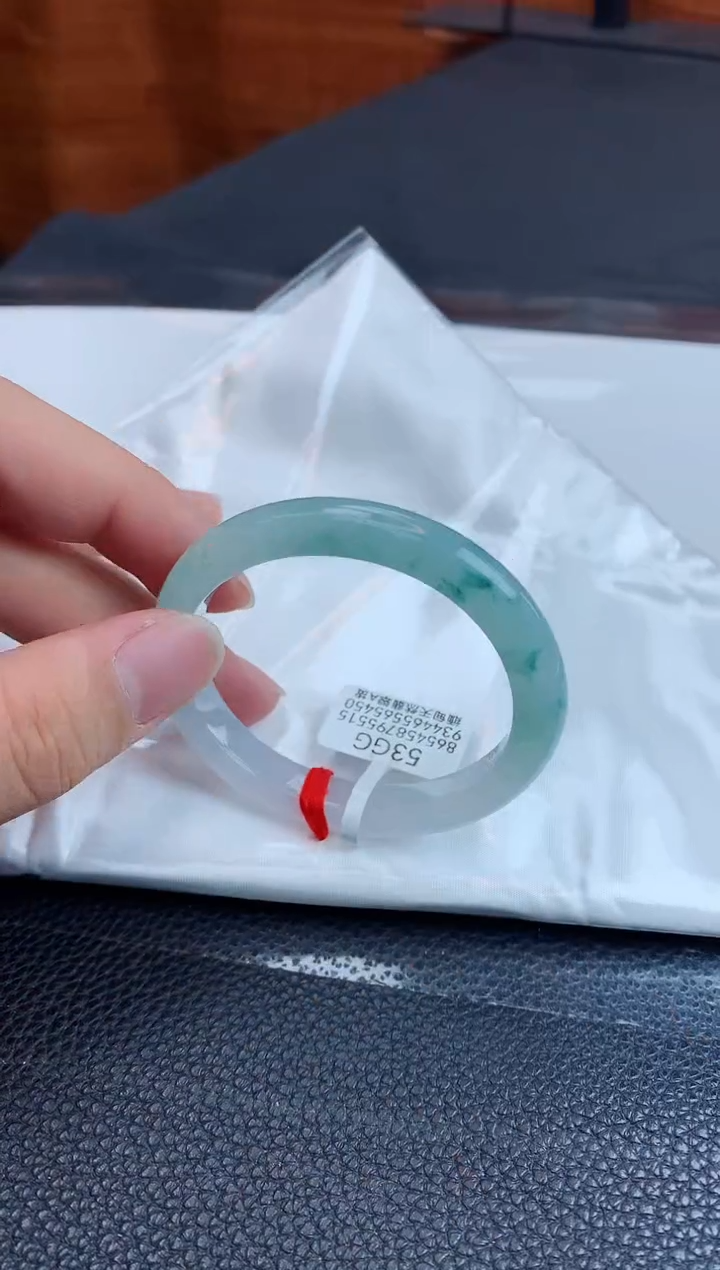 【闪购商品】翡翠手镯未镶嵌缅甸天然翡翠A货手镯