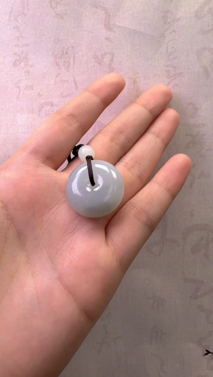 【闪购商品】和田玉颈饰未镶嵌平安扣