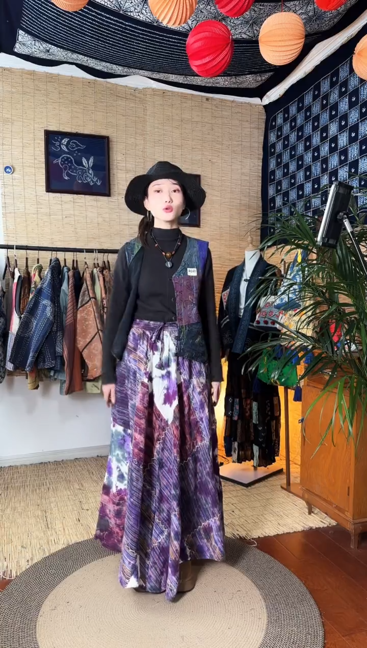 【闪购商品】设计师款七彩拼接裙子